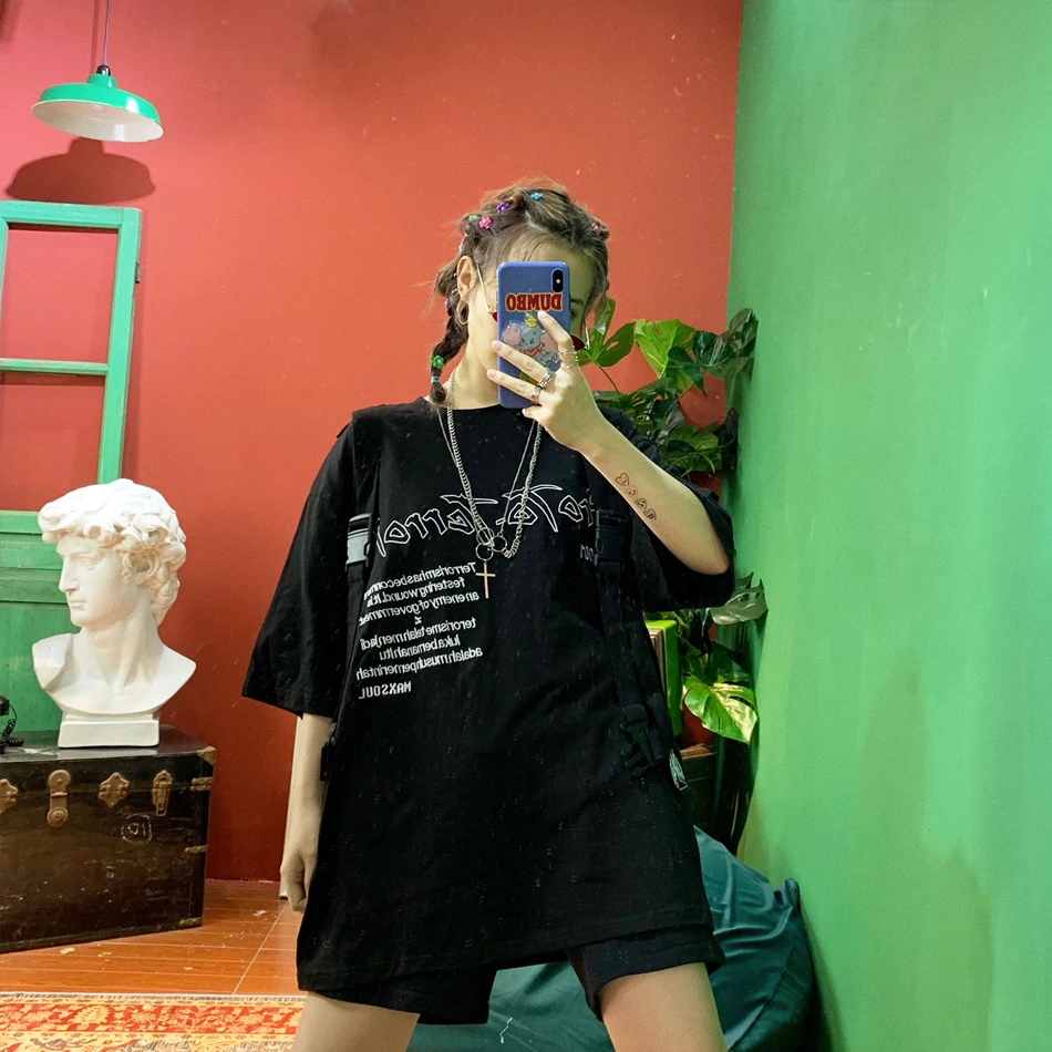 Летняя уличная свободная футболка с вышивкой в стиле хип-хоп пятью рукавами для