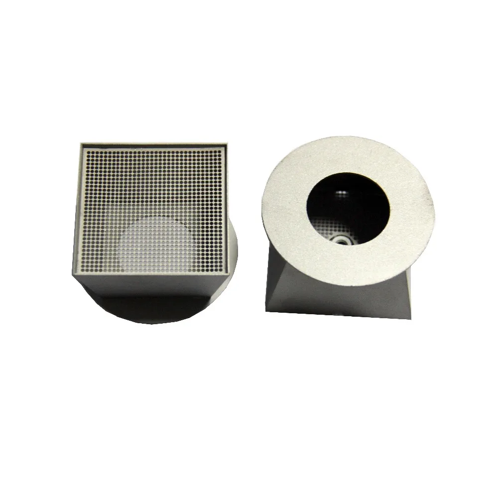 BGA паяльная Тайфун рот 10*10 мм HT-R390/HT-R392/ICS-R490/HT-R490/HT-5880/HT-R590 сопла
