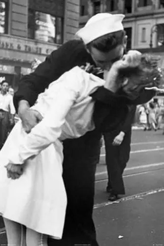 

KISS THE WAR GOODBYE-винтажная шелковая фотокартина 24x36 дюймов