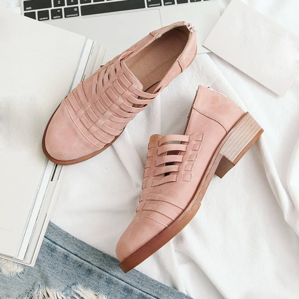 Женская обувь на квадратном каблуке с перфорацией массивном Удобная из мягкой