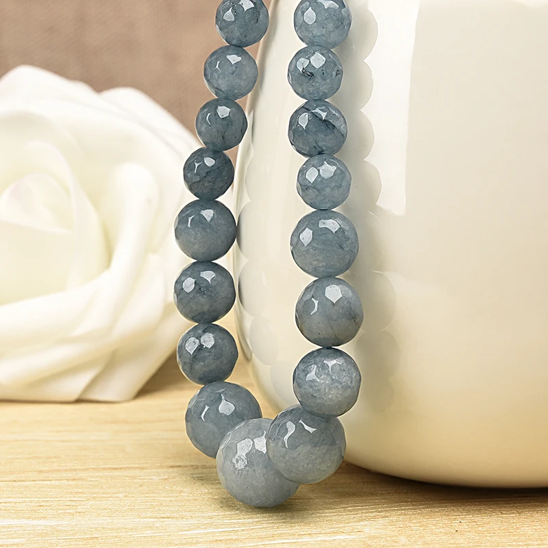 

Size of the combined and Green beads in distinct shapes 6-14 mm Aqu-am-arine semiprecious necklace.