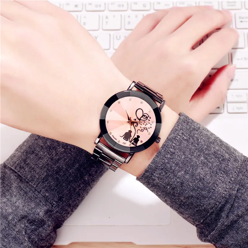 Модные часы Для женщин кварцевые мужчин пары моды охватывающая деталь из