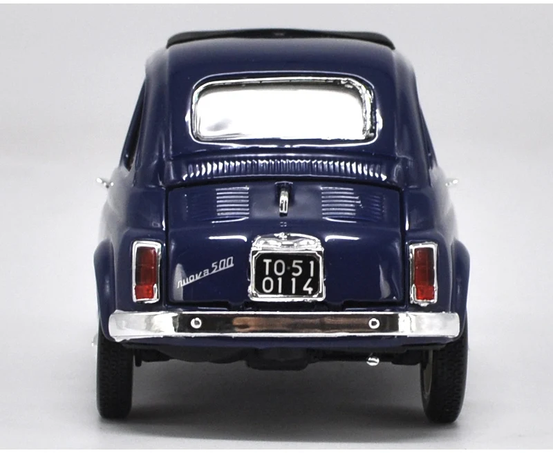 Оригинальная фабричная 1:24 FIAT 500 ABARTH 500 игрушечная машинка из сплава, игрушки для детей, литая модель автомобиля, подарок на день рождения