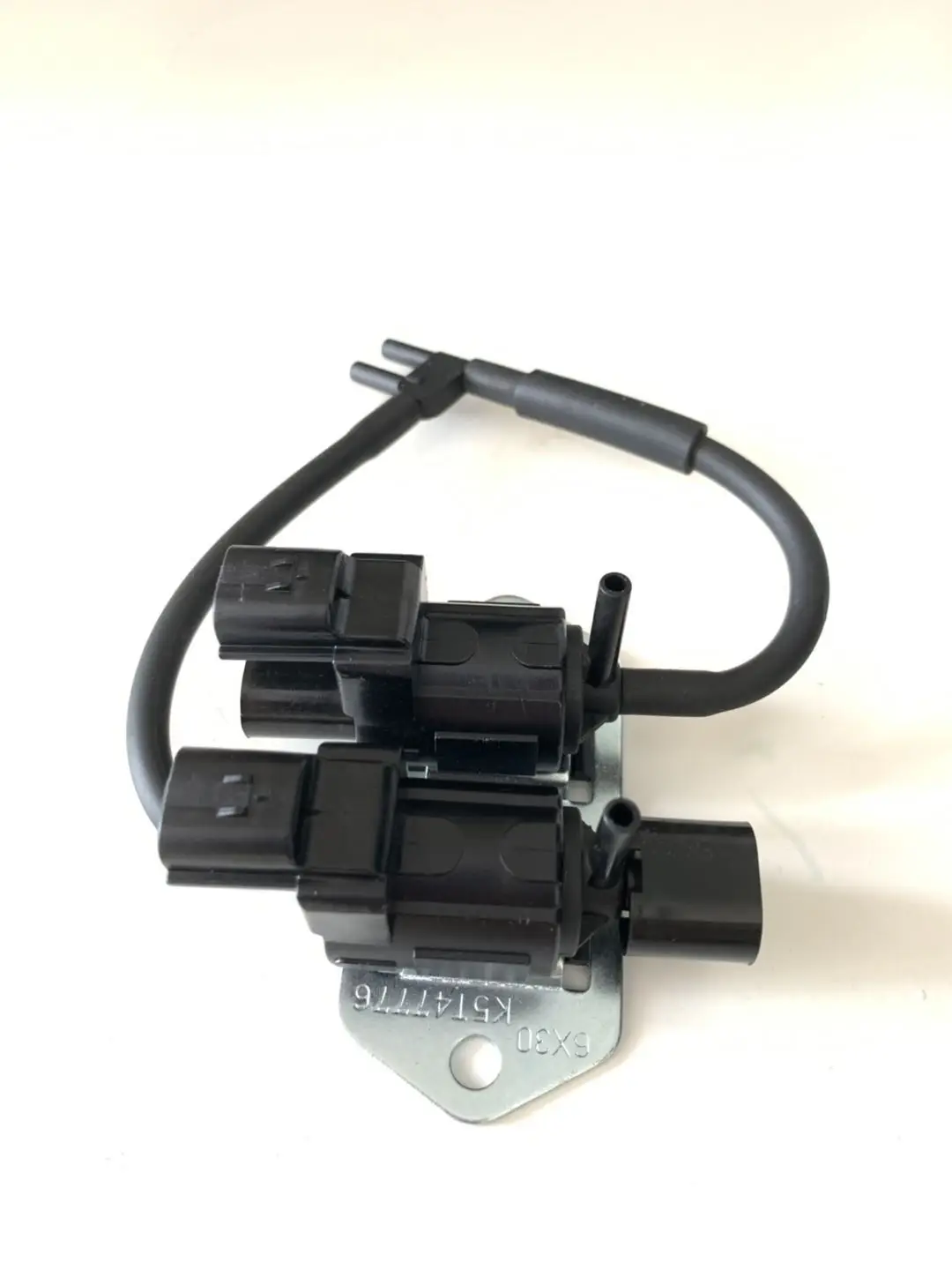 K5T47776 8657A031 переднее колесо вакуумный переключатель электромагнитный клапан для Mitsubishi V83 V87 V93 V97 V98