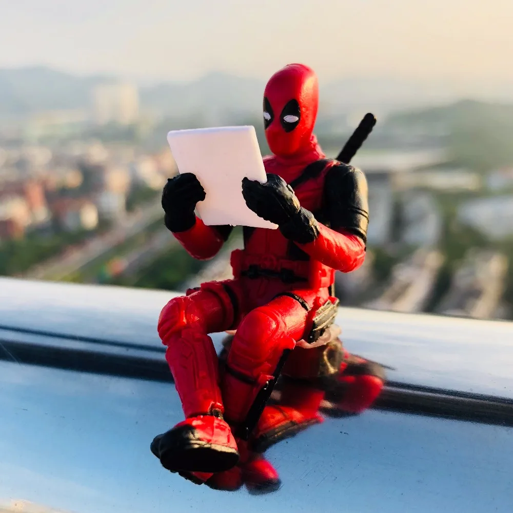 Дэдпул Сидящая Модель осанки аниме X-men мини кукла украшение ПВХ Коллекция фигурка игрушки для мальчиков 7 см
