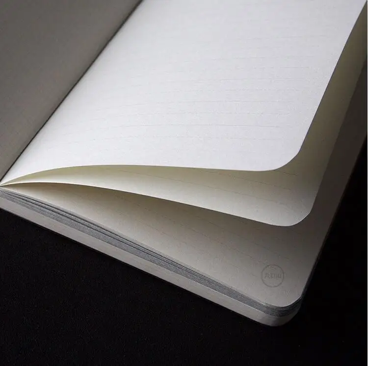 Исследуйте тематический дневник 13*18 см в квадрате + подбитые листы 256 страниц