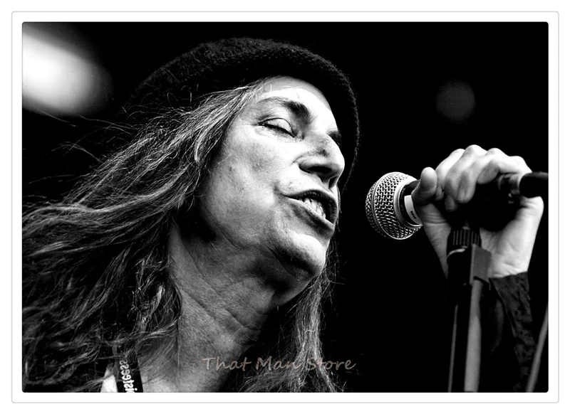 Rock poetess Patti Smith on the Woodstock/Классический Ностальгический плакат/плакат из белой