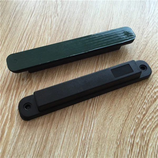 Анти-металла теги RFID UHF 915MHz водонепроницаемый высокой термостойкостью UCODE G2XM