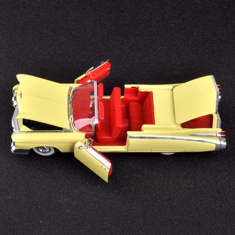 Коллекционная модель автомобиля в масштабе 1:32 1959 Cadillac старая машинка игрушки из