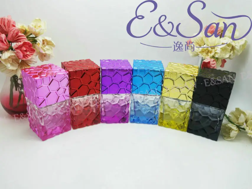 

Wholesale PT049-30ML Water Cube Color Spray Perfume Bottle Empty Glass Spray Packing Bottle 100pcs/lot