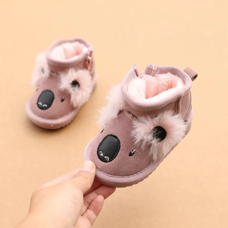 Красивая коала, модные зимние ботинки из натуральной кожи для маленьких девочек теплые хлопковые ботинки для детей 1-2 лет Обувь для маленьких мальчиков