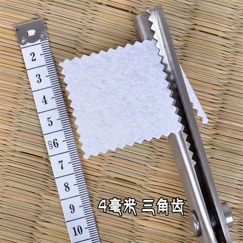 4MM Triangle Швейные ножницы по индивидуальному заказу мини Zig Zag ножницы для шитья Сталь круглый шитье ткань ножницы для шитья аксессуары 2/3/4/5/7 мм 23*8,4 см - Цвет: 4MM Triangle