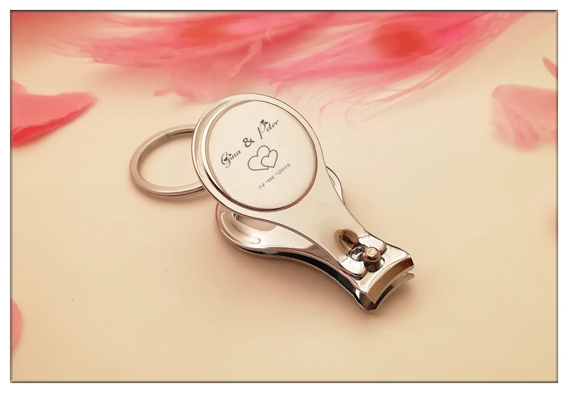 

80PCS Personalized Wedding Souvenirs For Guests Customized Wedding Favors Multifunctional Wine Opener/Keychain/Nail Clippers