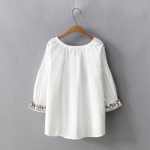 Винтажная блузка с цветочной вышивкой женская рубашка кисточками и кружевным