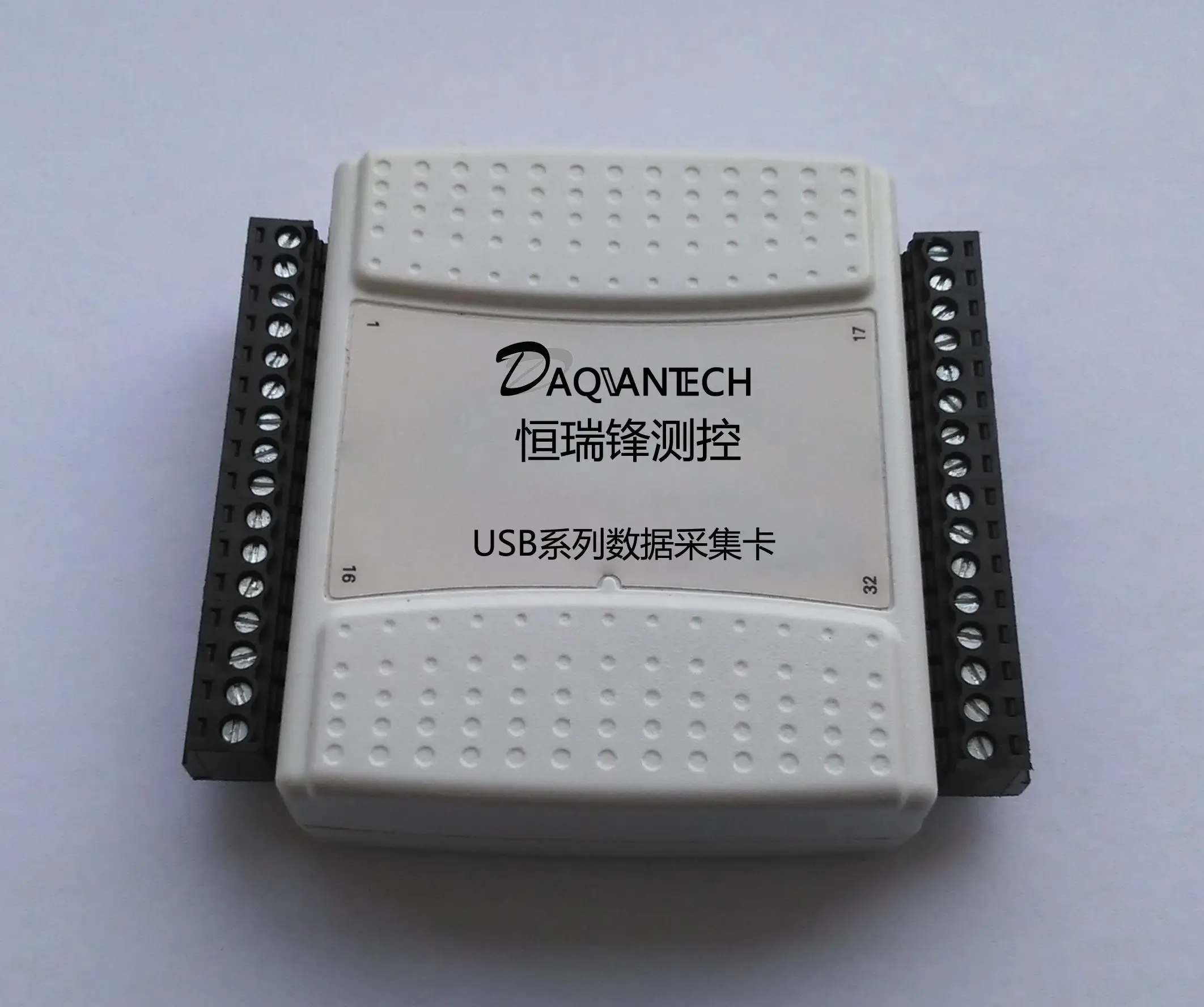 USB Высокоскоростной DAQ 8ch аналоговый 16-битный синхронный 400K 8AD 2DA 0-10V 14DIO PWM VS NI USB-6009