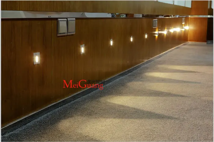 Квадратная/круглая 3 Вт Светодиодная настенная лампа с регулируемой яркостью