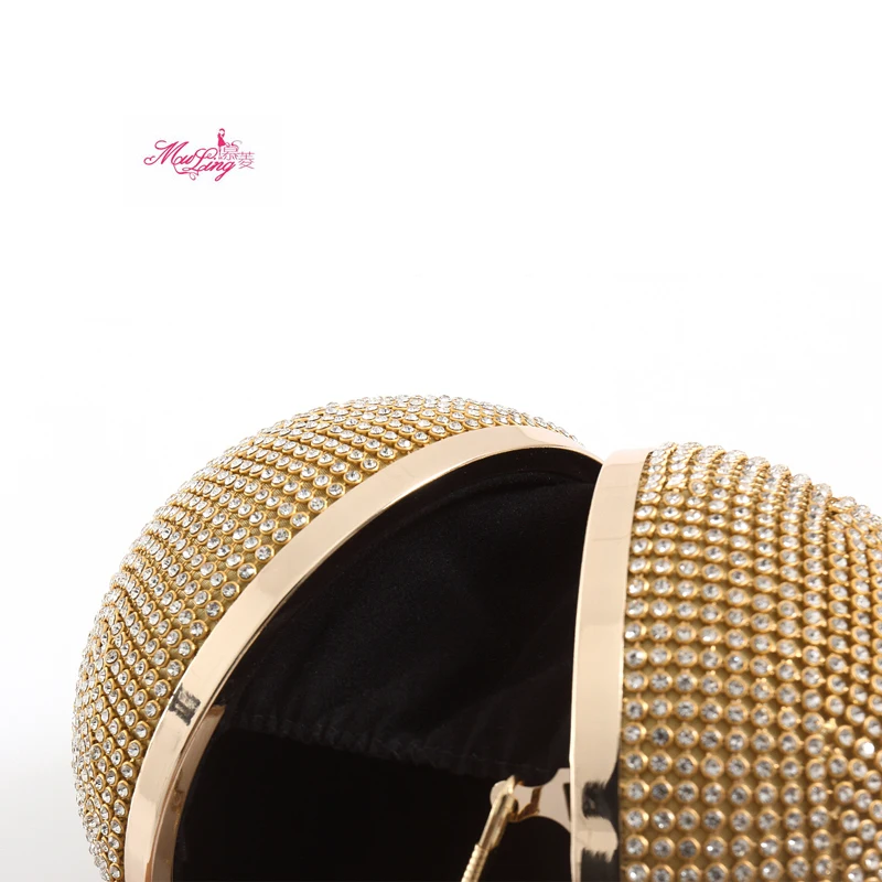 Новая Брендовая женская сумка клатч вечерняя сумочка украшенная кристаллами