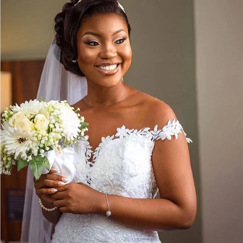 Свадебные платья русалки с открытыми плечами аппликации белого цвета/цвета