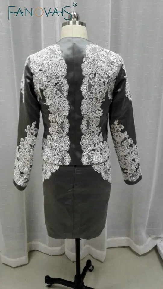 Серебристо серые платья для матери невесты с куртками половинные рукава длина до