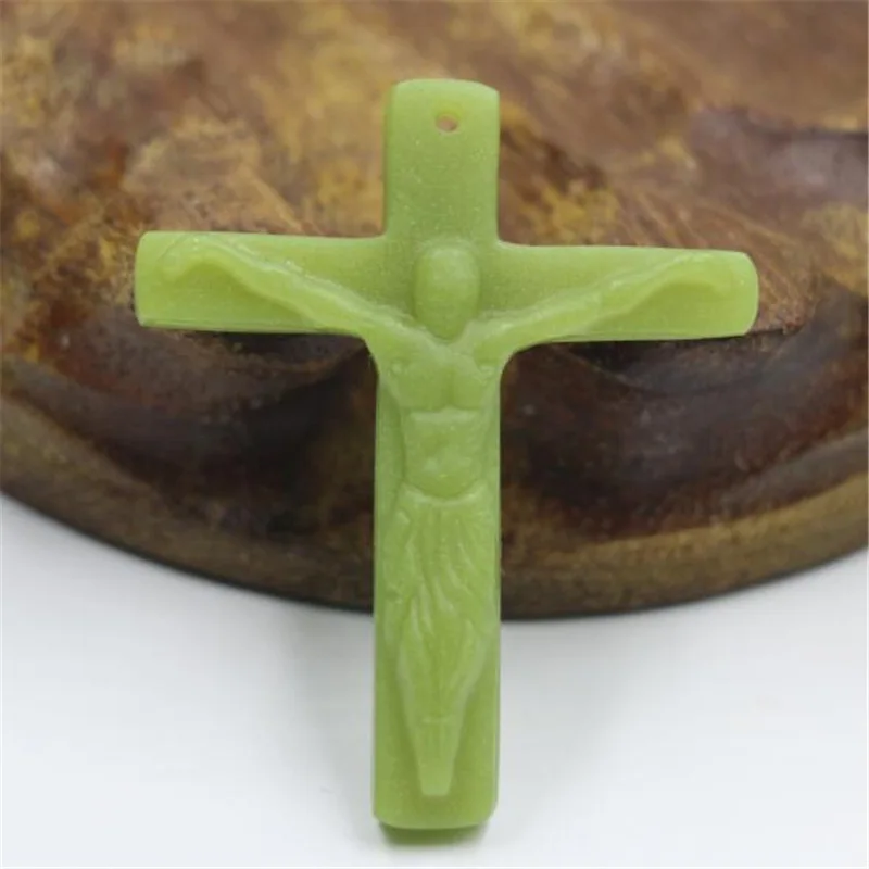 Чжао питания природного флюорита световой каменный крест кулон|stone cross pendant|stone