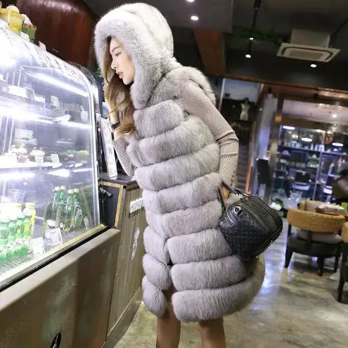 Женское пальто теплое из искусственного меха в стиле ретро без рукавов с