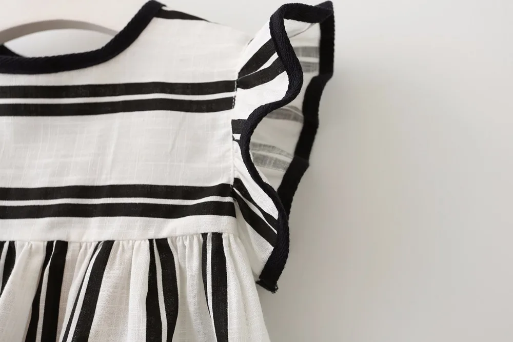 Блузка для девочек на весну и лето рубашка в полоску с оборками подростков