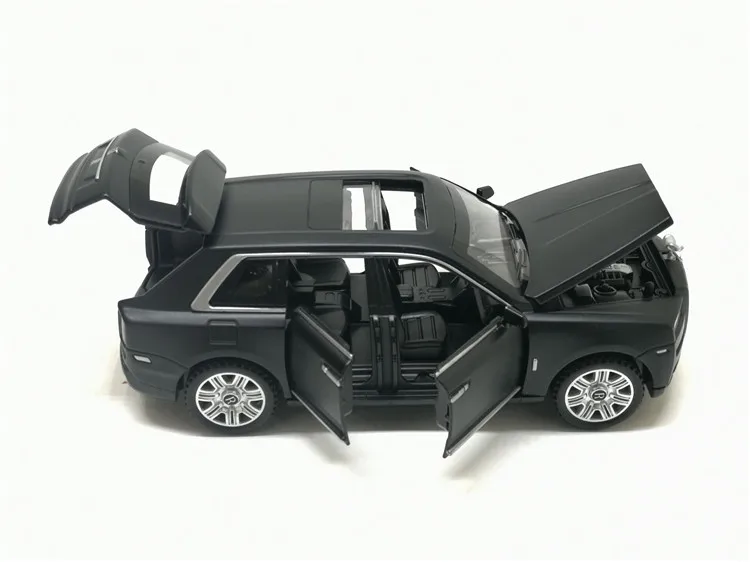 1:32 шкала Rolls Royce Cullinan литая под давлением машина металлическая модель звук и светильник оттягивается SUV 7 дверей можно открыть для детей подарки игрушки