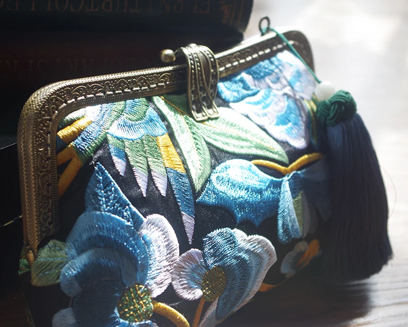 Вечерний вышитый клатч с маленькой застежкой мини-кошелек цветочной вышивкой