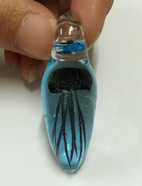 Винтажные красивые ювелирные изделия унисекс из голубого стекла с Медузой