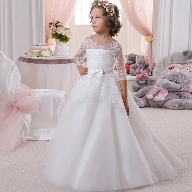 Stunning Gorgeous Girls Long Train Flower Girl Wedding Gowns Kids White Lace Half Sleeve O-Neck Lace Up Formal  Prom Dresses