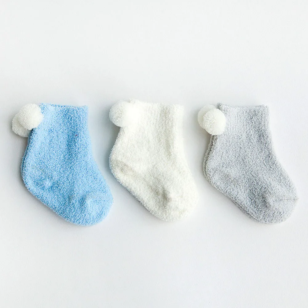 Носочки для новорожденных 0. Носочки для новорожденных. Носки для новорожденных. Теплые носки для новорожденных. Зимние носки для новорожденных.