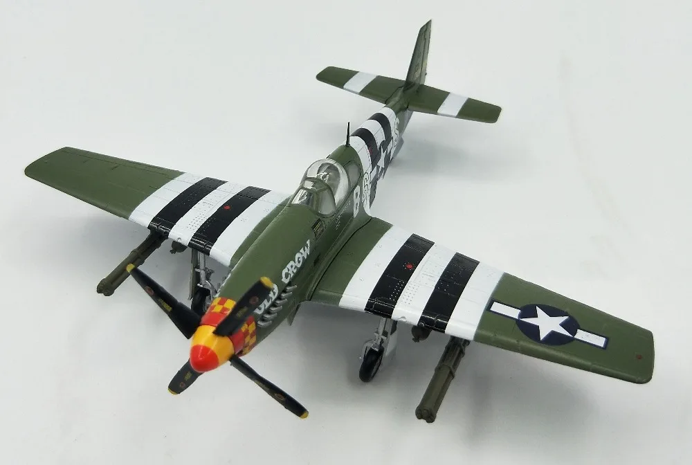 1: 72 Мировой войны II США P 51B модель самолета Trumpeter 36358 Коллекционная