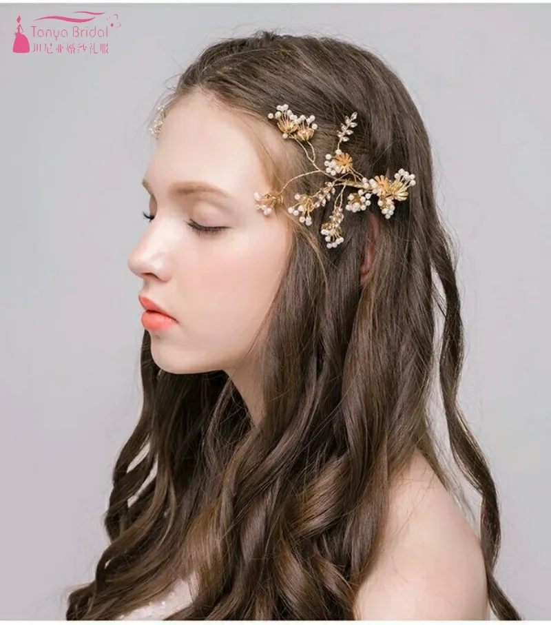 

Hair accessories Handmade hair clip Golden bridal accessories Bridal handmade headdress DQG673