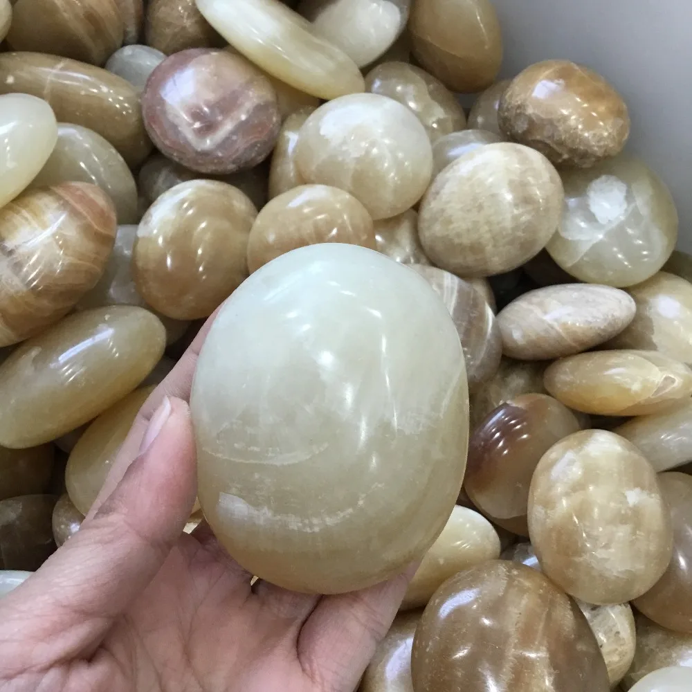 

100g Natural yellow jade crystal palm stone for healing