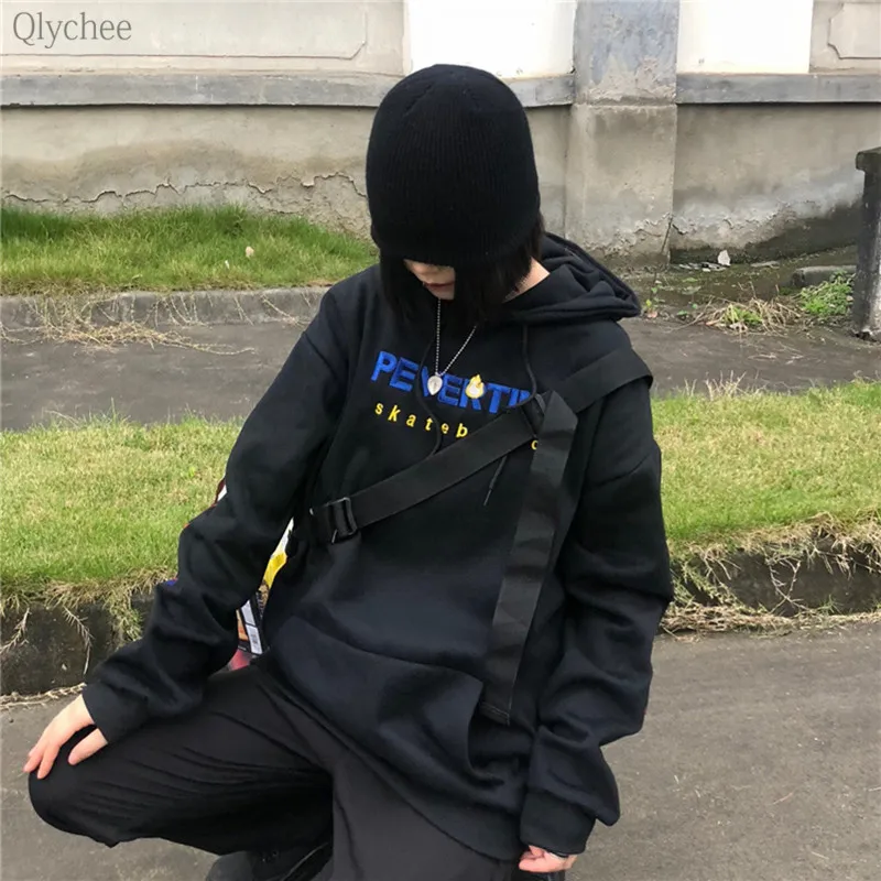 Qlychee письмо пламя вышивка свитер с капюшоном Женский длинным рукавом карман