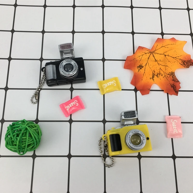 1pcs high quality fashion doll DIY camera accessories one machine LED car key ring pendant children classic toys | Игрушки и хобби
