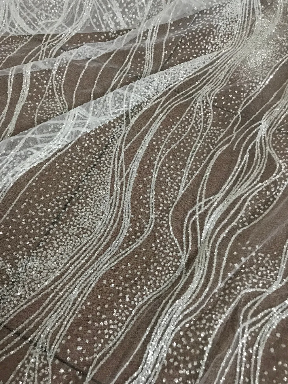 

Прозрачный белый блестящий Африканский индийский Фотофон для свадебного платья французское Сетчатое кружево с приклеенными блестками