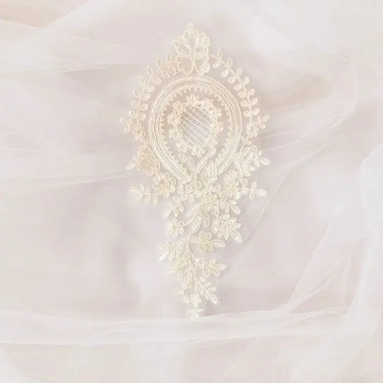 Винтажная Кружевная аппликация 2 шт. цвет шампанского/королевский