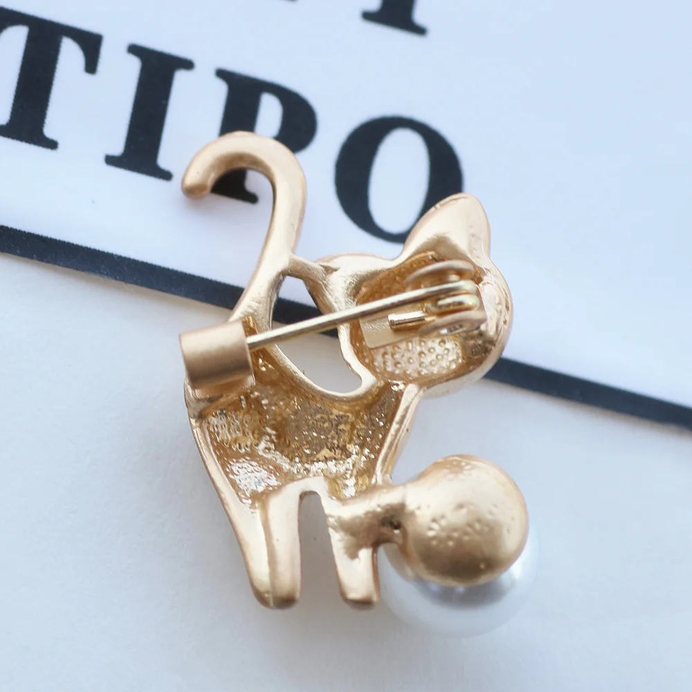 PULATU 2018 Cute Cat Brooch Pins Women Zinc Alloy Rhinestone Inlay Pearl Brooches Child Birthday Gifts Clothing Accessories | Украшения и