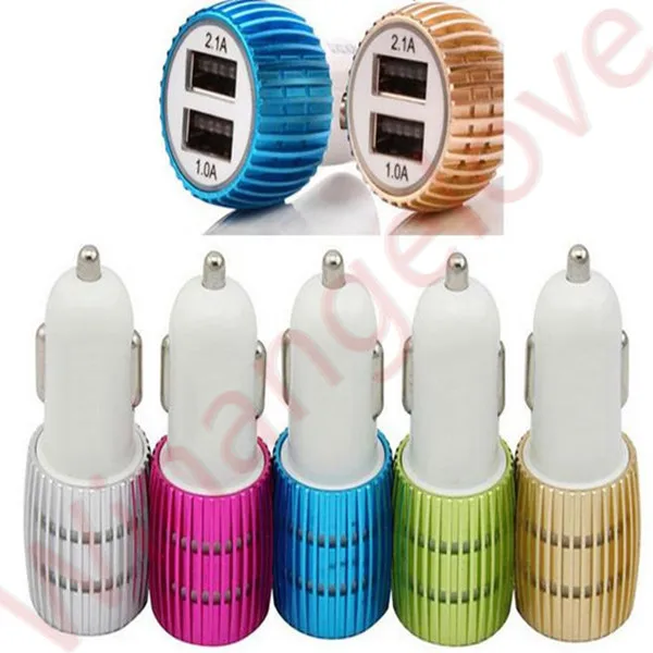 Автомобильное зарядное устройство с двумя usb портами 2 порта синий светодиод 2.1A