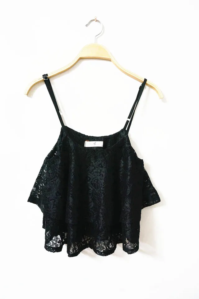 Кроп топ женский трикотажный с V образным вырезом и оборками|tank vest|black crop topblack cropped