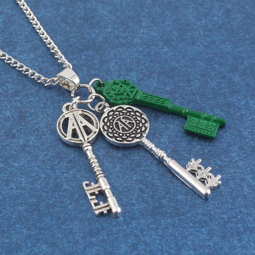 

Fashion Ready Player One Necklace chain Green key chain pendant men women Jewelry Women and Men Jewelry