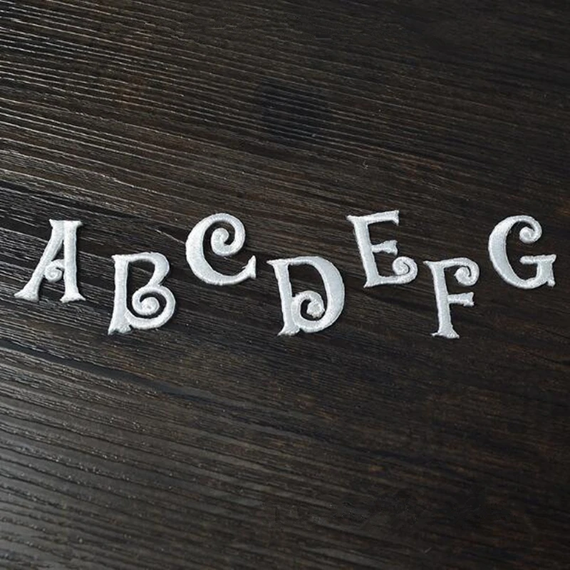 A-Z 1 шт. буквы английского алфавита Смешанные Вышитые железные нашивки для одежды