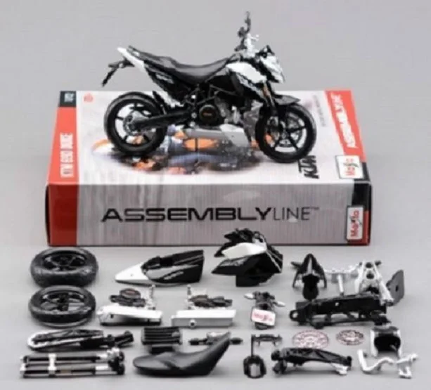 

Набор моделей мотоциклов и велосипедов Maisto 1:12 KTM 690 Duke в коробке