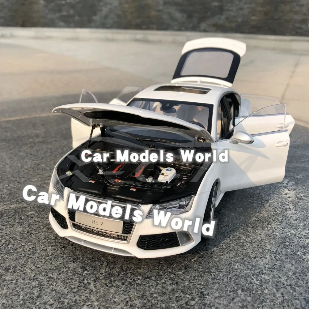 Литая модель автомобиля для моделей KengFai J RS7 (белые/серебристые боковые зеркала)