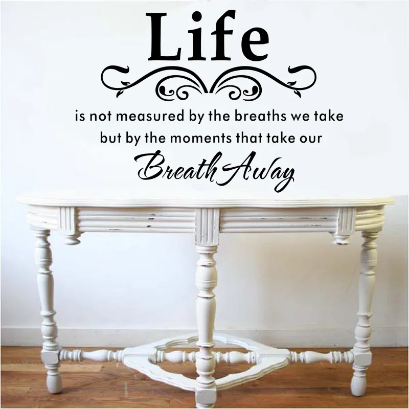 Жизнь измеряется не путем вдохов которые мы делаем а за моменты используют наши