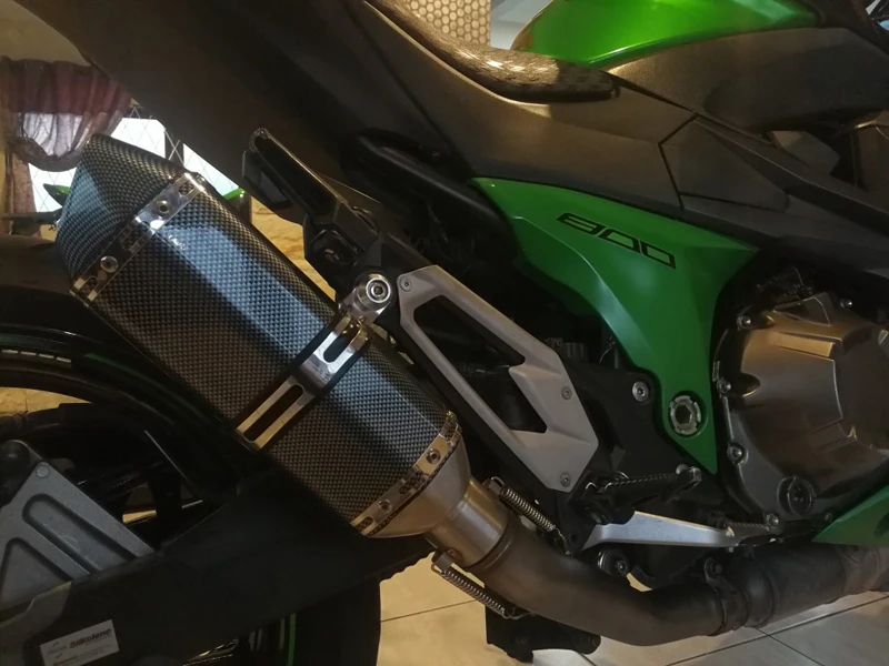 

ZS MOTOS Motorcycle Exhaust Middle Pipe Round Muffler for Kawasaki Z800 2013-2016 Without Exhaust