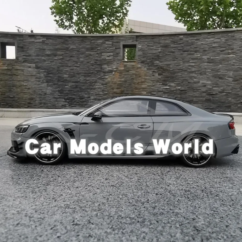 Полимерная модель автомобиля для GT Spirit ABT RS5-R (серый) 1:18 KJ029 + маленький подарок! |