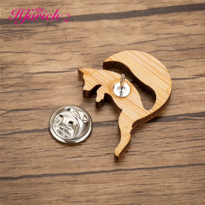 Hfarich прыгающая брошь Лисичка деревянная булавка для лацкана модная Милая