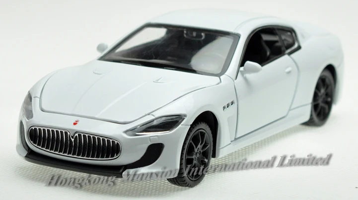 1:32 Масштаб литье под давлением сплав металл супер спортивная модель автомобиля